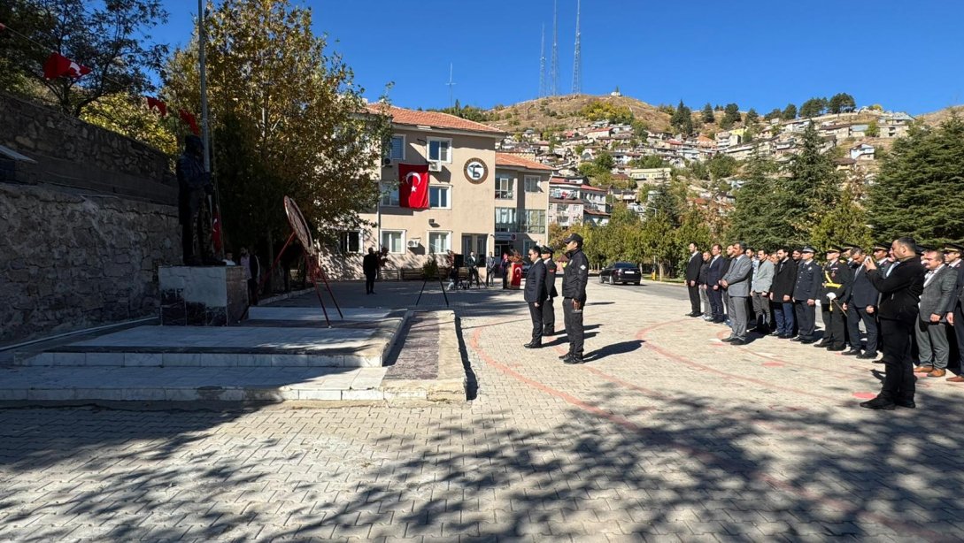 29 Ekim Cumhuriyet Bayramı Çelenk Sunma Töreni Yapıldı